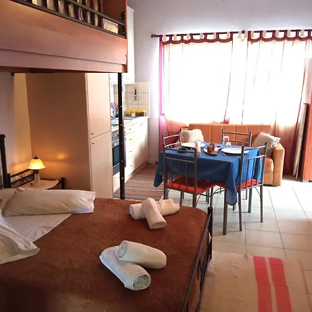 Apartment Giannad Distomo